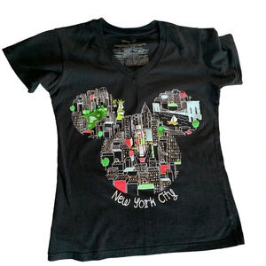 Disney Store New York women's small v neck t-shirt